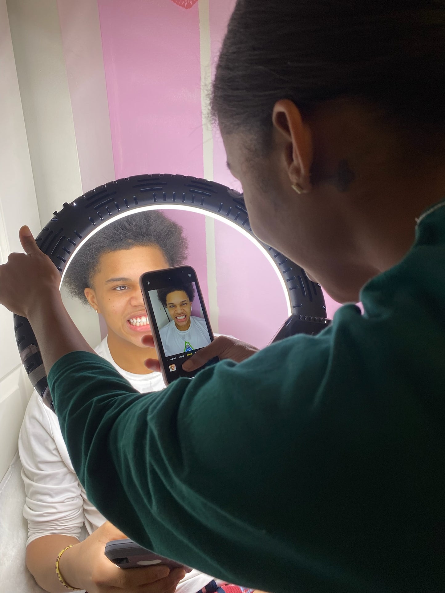 Teeth Whitening Training (W/Machine)