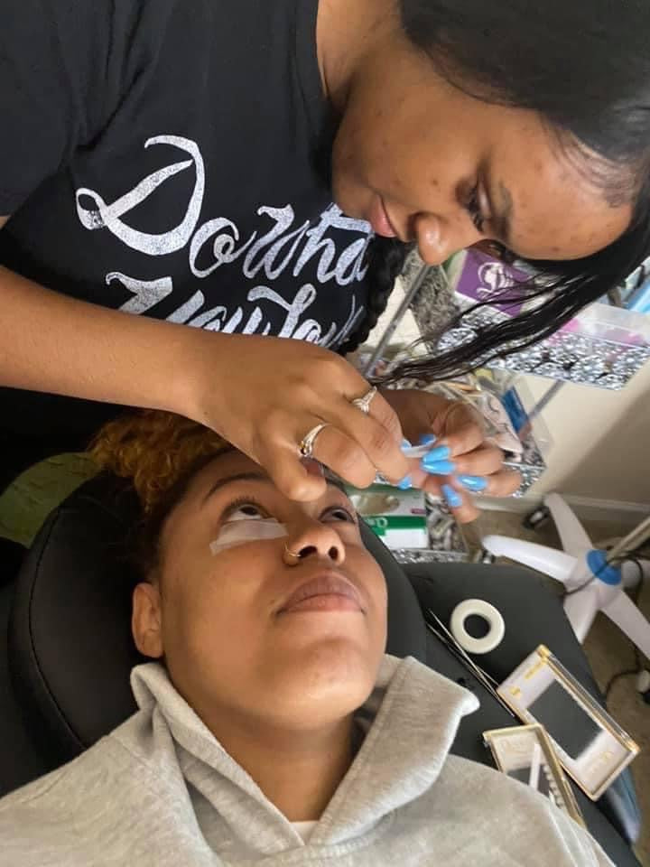 EYELASH TRAINING 1 ON 1 W/Model